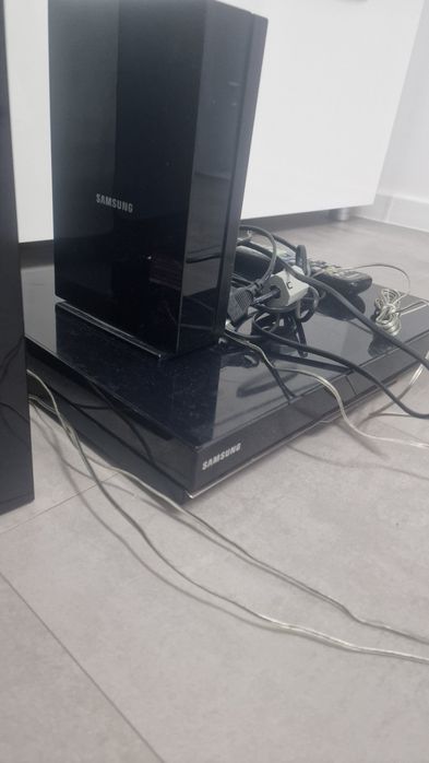 Sistem Home Cinema 3D cu Blu-ray Samsung