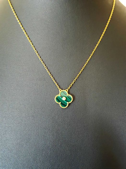 Дамско колие с детелина от зелен малахит - Van Cleef & Arpels VCA