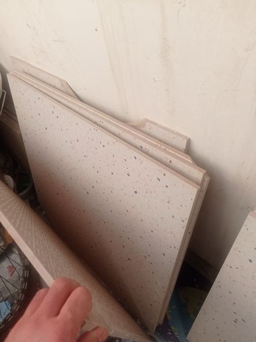 Продам Кафель в отличном состоянии