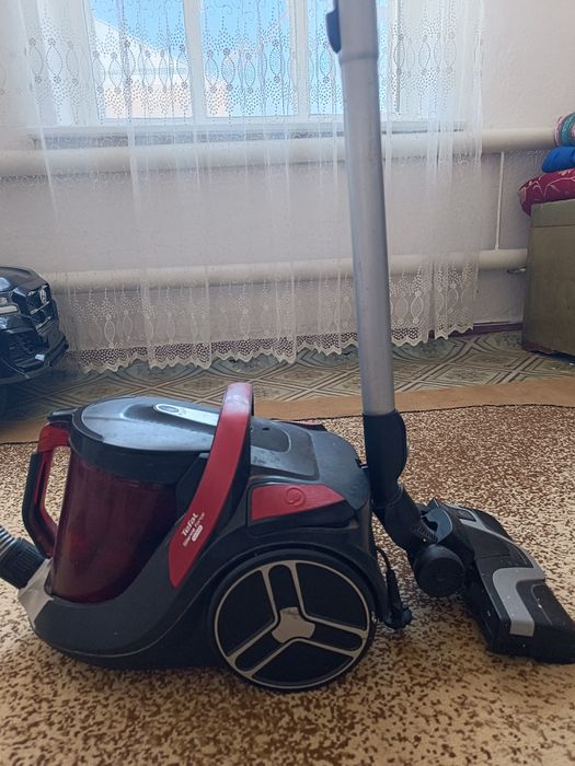 Продаю пылесос Tefal