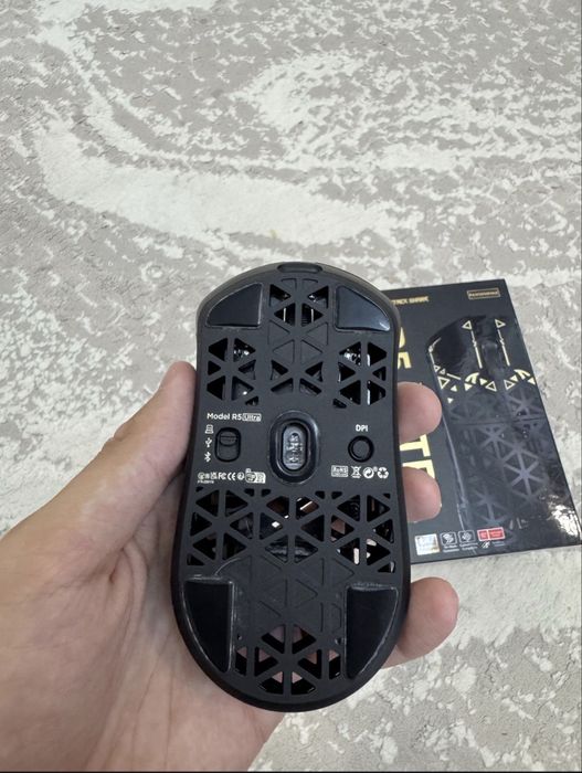 Мышь Attack Shark R5 Ultra черный