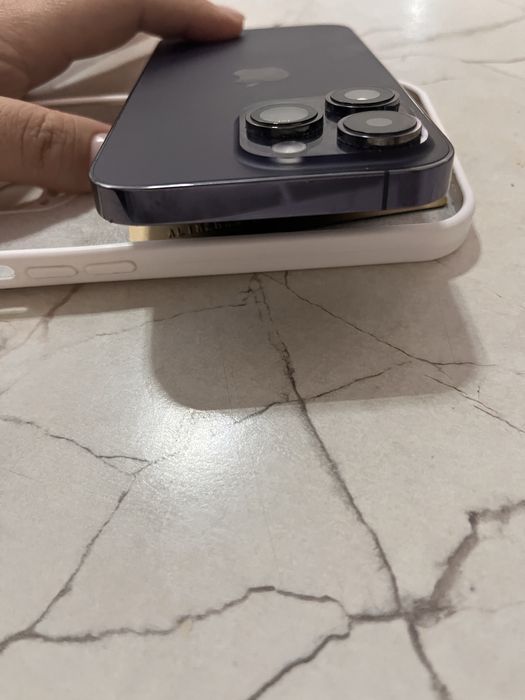 Айфон 14 про продам