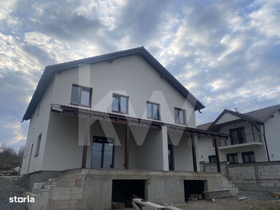 Casa vanzare 4 camere P+1E terasa teren 250mp Sibiu zona Arhitectilor