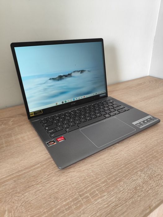 ASUS Chromebook Plus CX5403