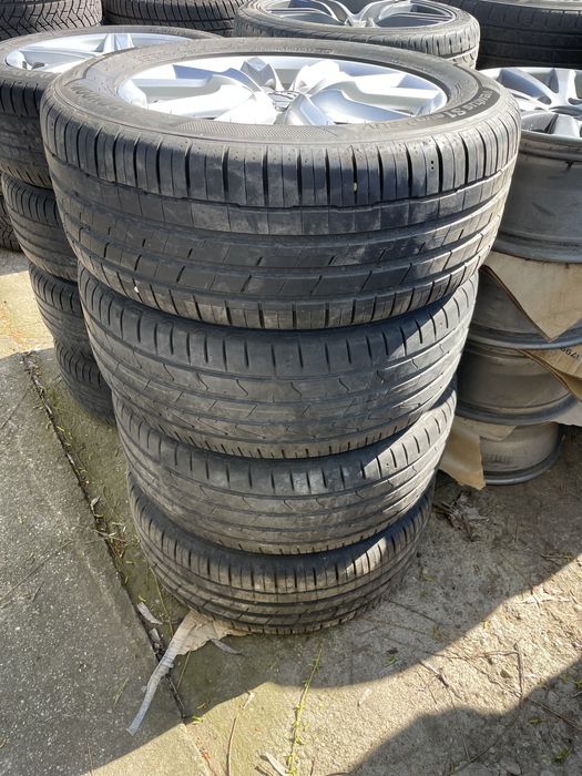 Jante Audi Q3 R17 cu anvelope de vara in state foarte buna