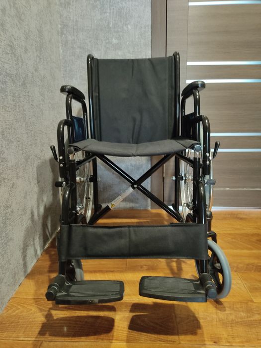 Инвалидная коляска