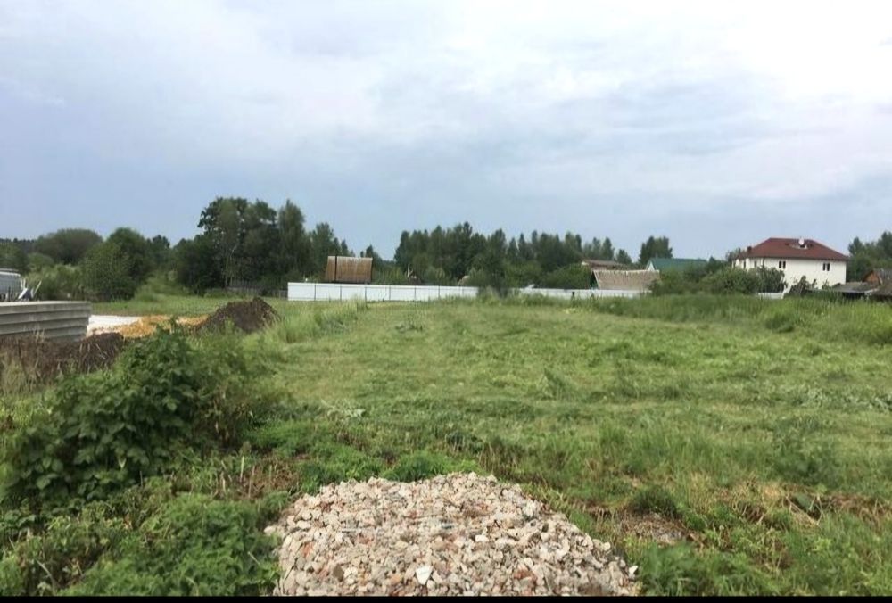 Дурмон Қ.Ф.Й  Бирлик маҳалласида 6 сотихли ер участкаси сотилади.