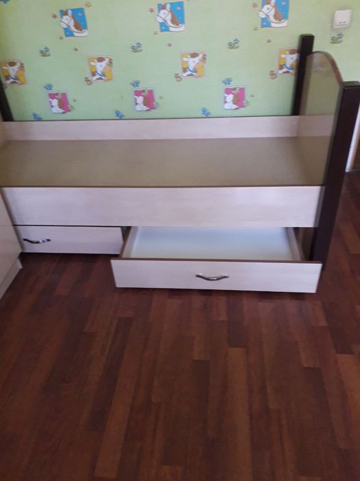 Детская мебель б/у в отличном состоянии