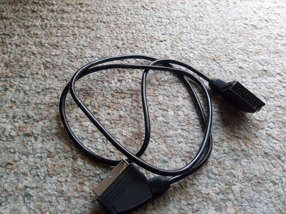 Аудио видео кабел Scart