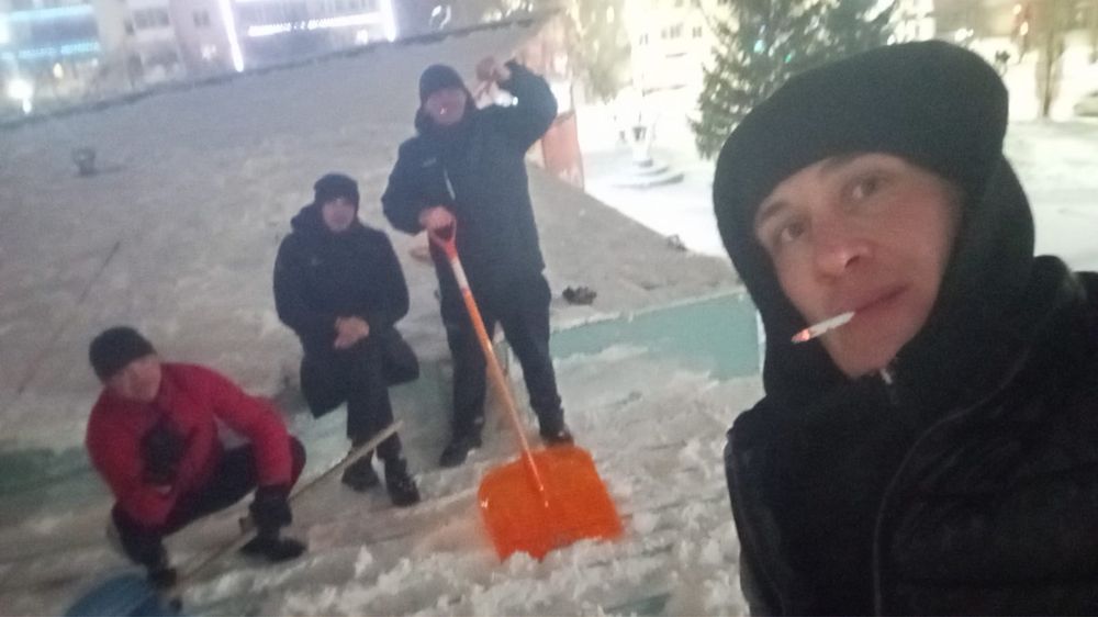 Уборка снега ,почистим снег,чистка снега,загрузим,уборка под ключ ...