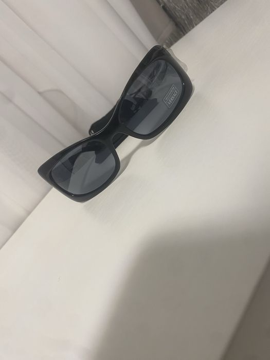 ochelari noi versace