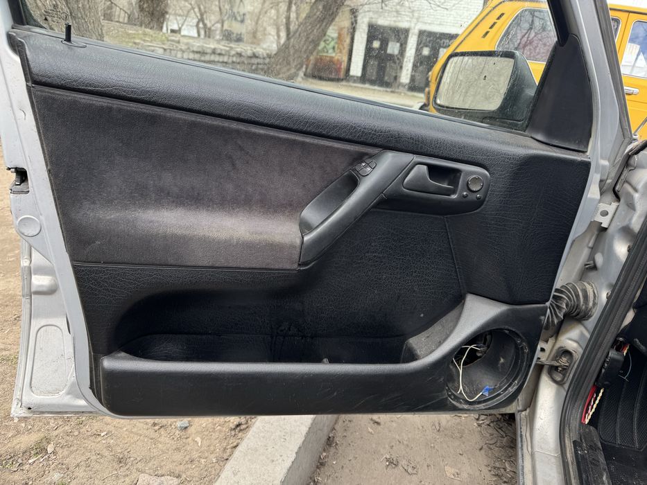 Дверные карты гольф 3 под ЭСП