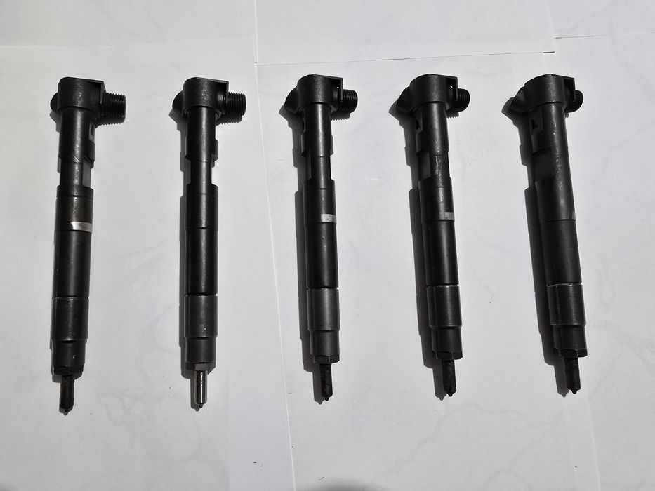 Injectoare Mercedes 2.2/3.0 - A6510704987/2887/3287 - A6540700187/0087