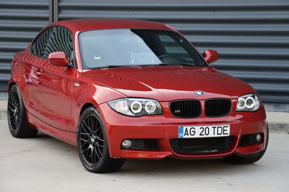 BMW Seria 1 Coupe • 2009 • 2.0 Diesel • Navi Mare • Keyless • Foarte Îngrijită