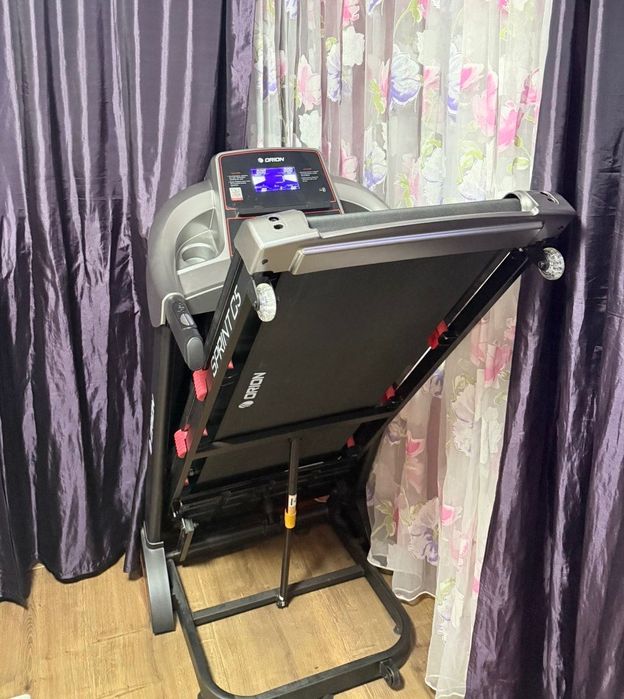 Продавам бягаща пътека