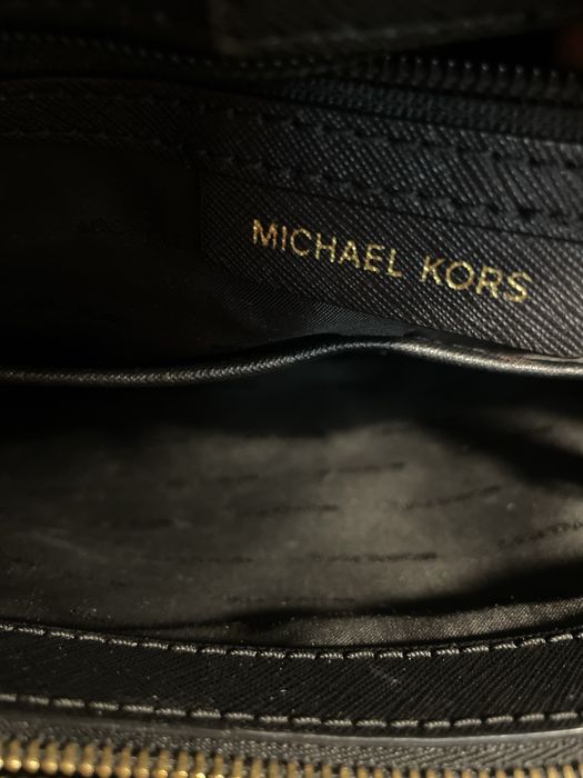 Продам кожаную сумку Michael Kord