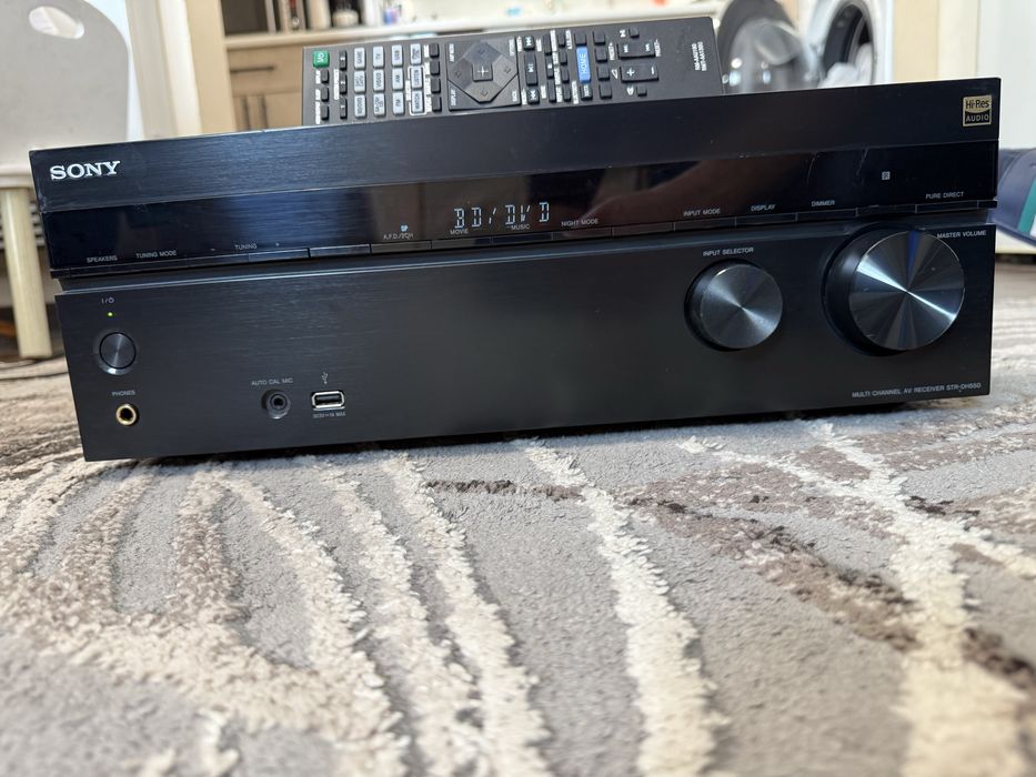 Sony STR-DH550 5.2 канален