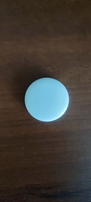 Apple Airtag Bluetooth трекер