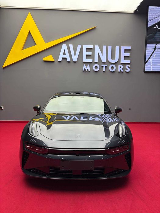 Продается Zeekr 001 Ultra + 2026