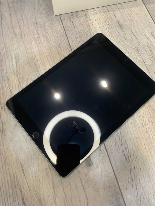 Планшет apple ipad 6