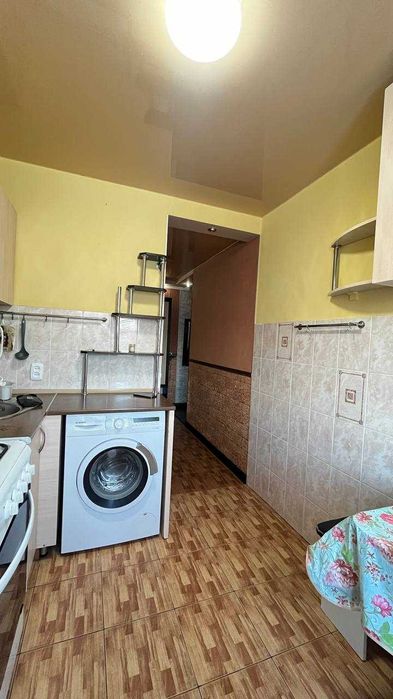 Продам 2 комнатную 5 мкр