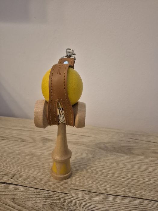 Svoora Kendama Geom pret de achizitie 130 ron