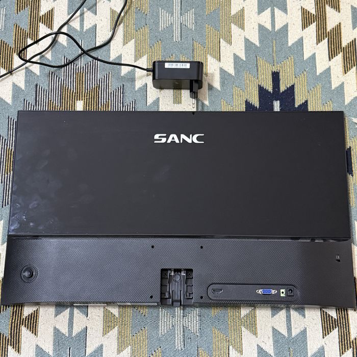 Монитор sanc 100гц