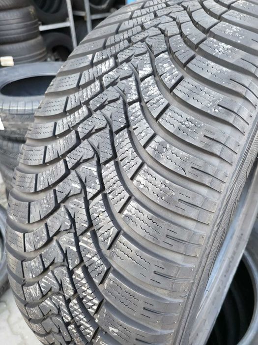 245 55 17 Anvelope Iarna Falken Eurowinter