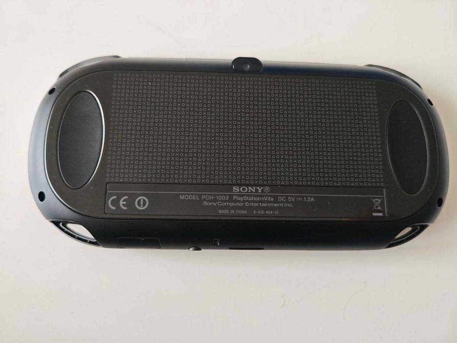 Sony PS Vita - качени много игри - Playstation Vita
