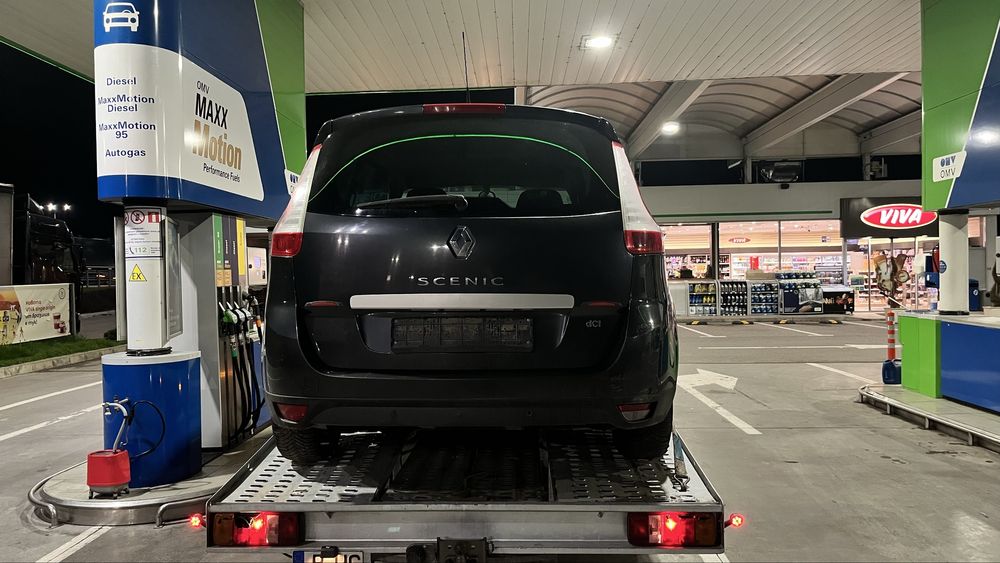 Renault Grand Scenic III Мотор Турбо Дюзи Скорости Врата Стоп Стъкло