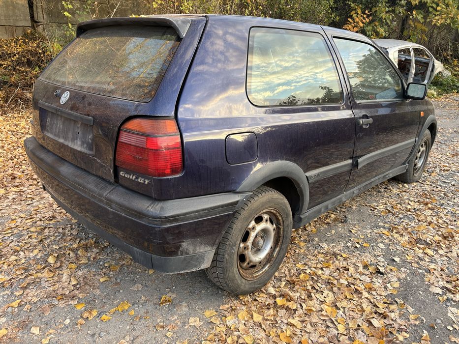 Фолксваген голф 3 GT 3ри врати. Цял за части.