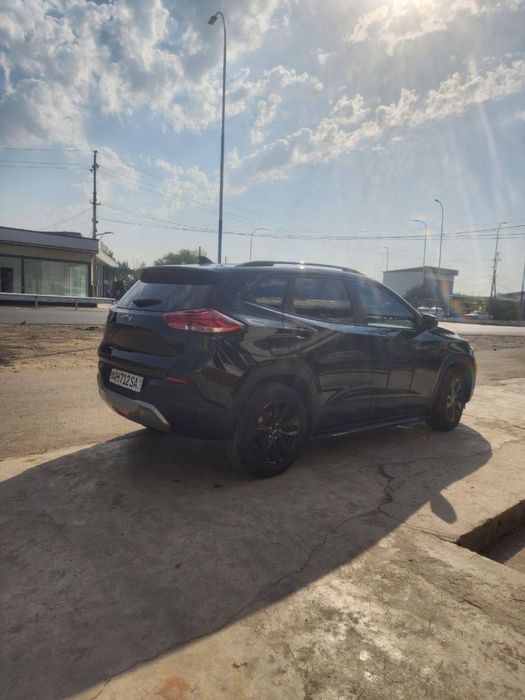 Tracker Redline