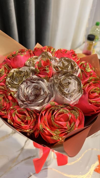 Делаю розы с атласной ленты