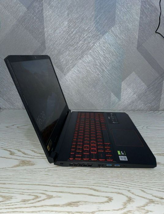 Acer nitro 5 16/1 tb