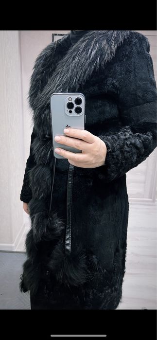 Шуба натульная черная