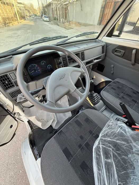 Срочно дамас сотилади