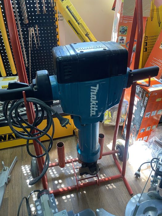 Бетонолом, отбойник, Makita, Bosch