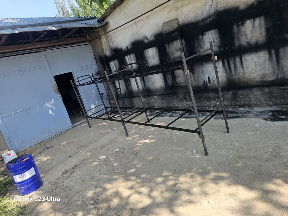 Двухяруснфе кровати оптом 600.000