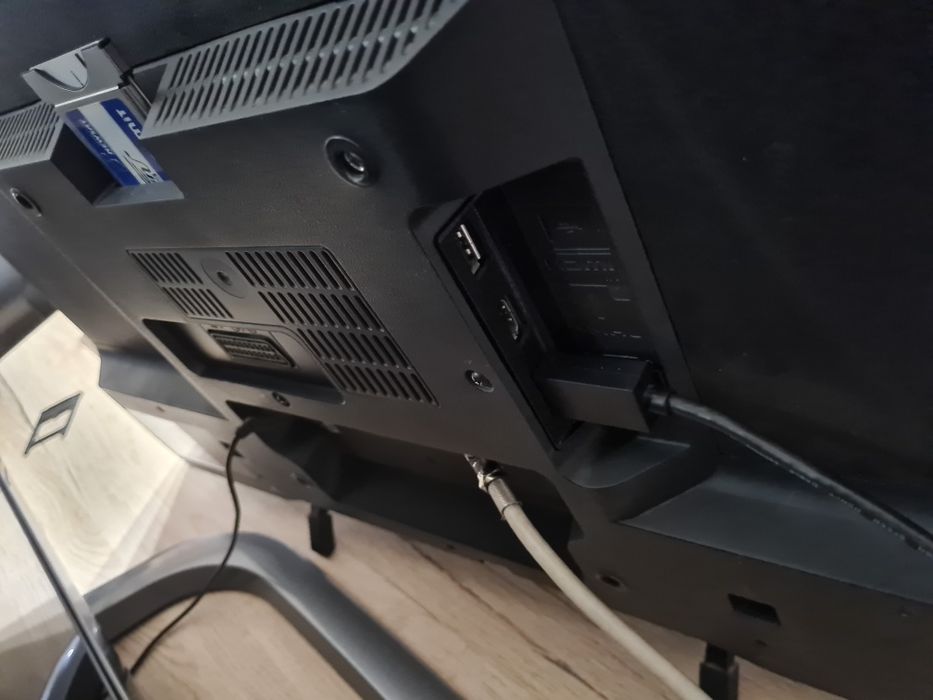 Телевизор Sony 32 инча