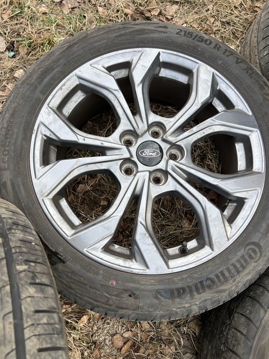 Vand jante ford focus St-line 215 50 R17 dot 2024