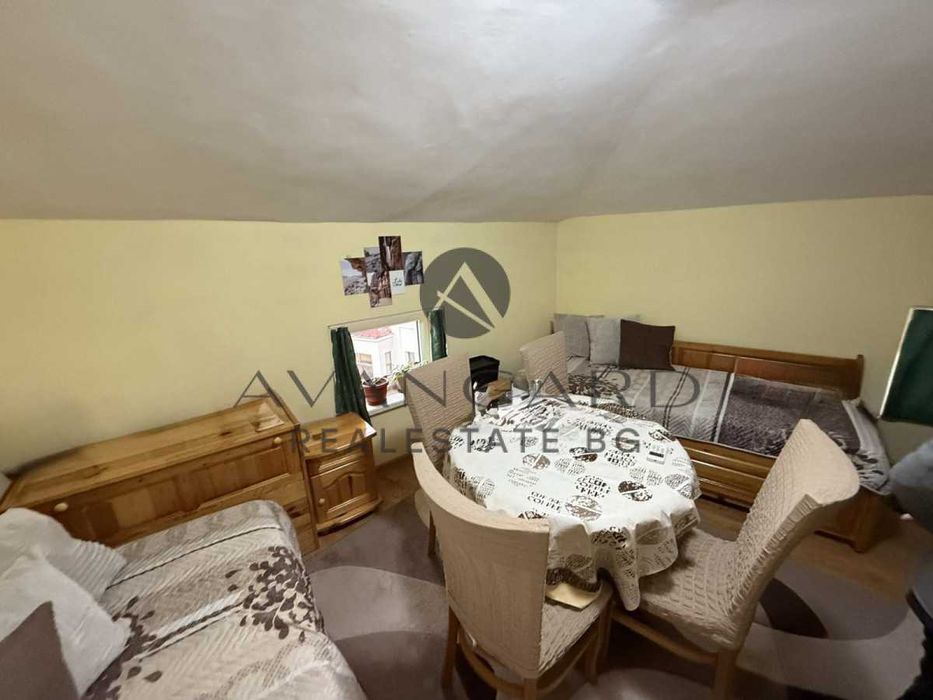 оф.25161 Обзаведен етаж от къща в Капана