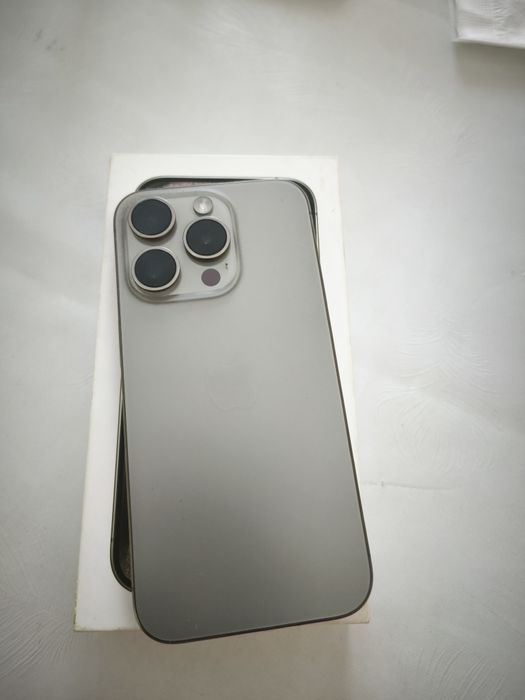 Айфон 15 про, 256 Гб
