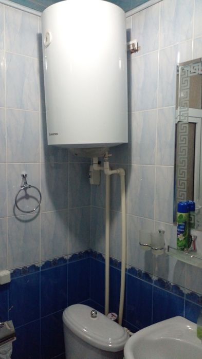 Прадаёця квартира 2 хоналик