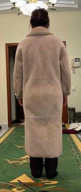 Продам двустороннюю шубу из овчины