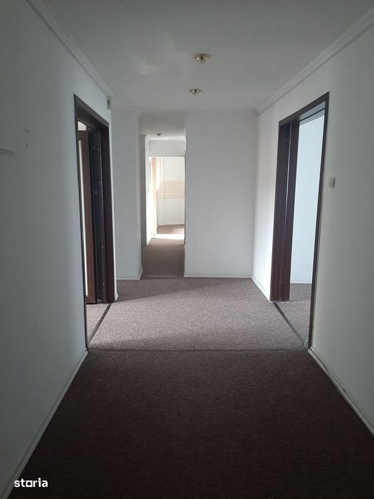 Apartament 5 camere/ Romana/ Lahovari/ Ideal business/ nemobilat
