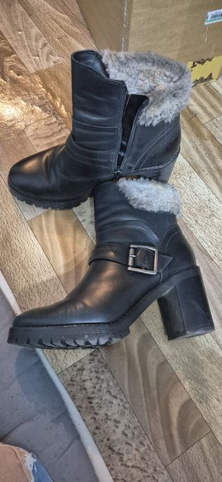 Демисезонная ботинка