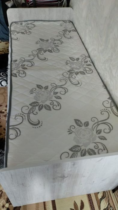Кровать 80 × 200