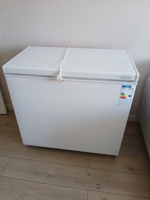 Морозильник Бирюса