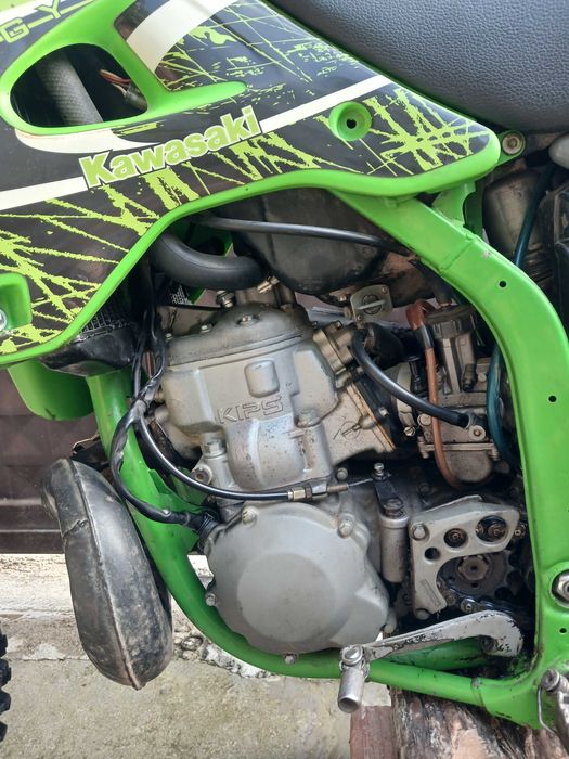 Продавам kawasaki kx250