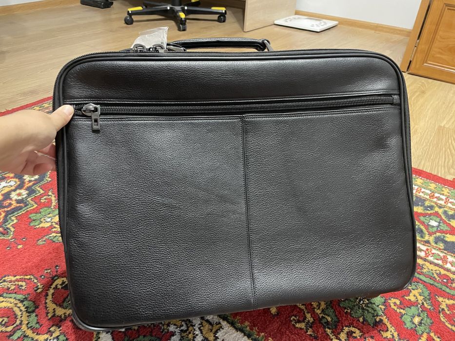 Кожанный Чемодан. Дорожная сумка.